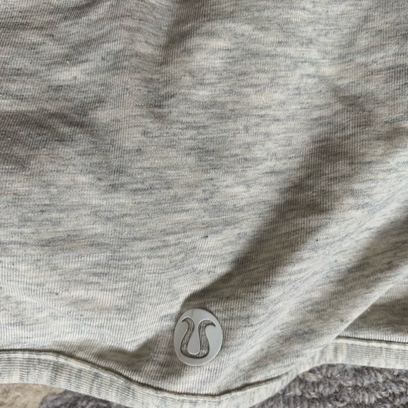 Lululemon infinity scarf/Shaw - Picture 2 of 2